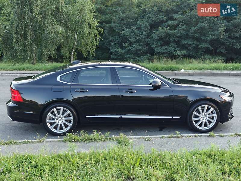 Седан Volvo S90 2016 в Киеве
