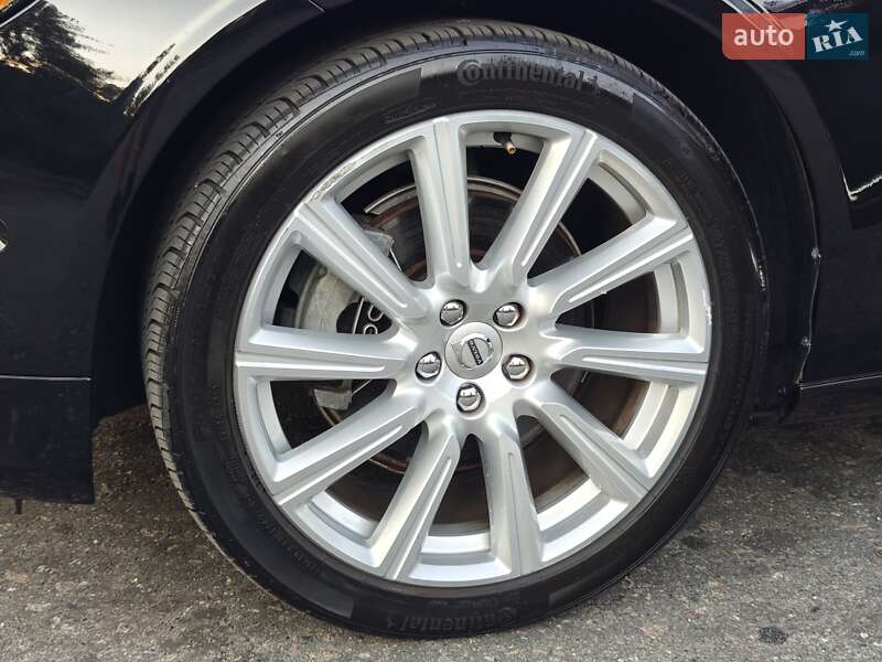 Седан Volvo S90 2016 в Киеве