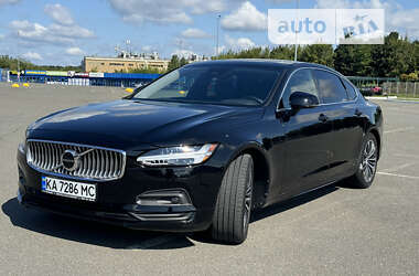 Седан Volvo S90 2021 в Києві