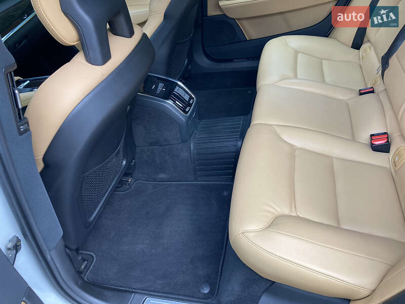 Седан Volvo S90 2017 в Києві