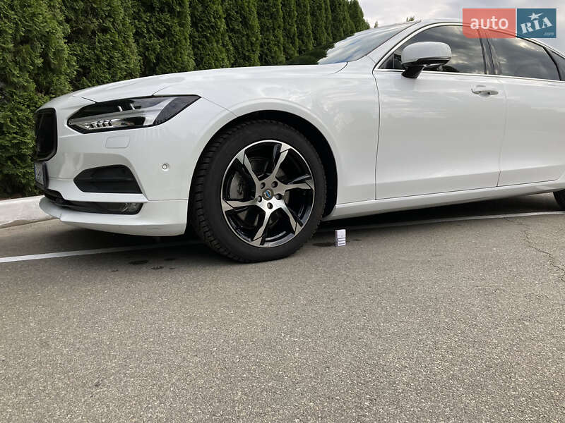 Седан Volvo S90 2017 в Києві