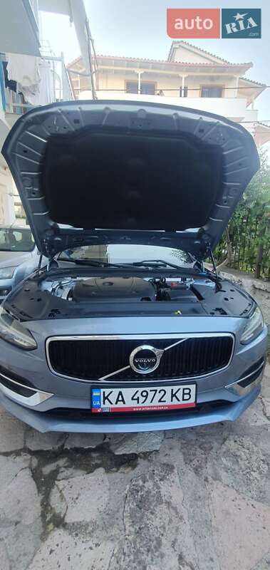Седан Volvo S90 2018 в Измаиле