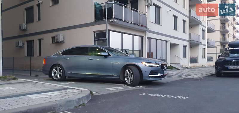Седан Volvo S90 2018 в Измаиле