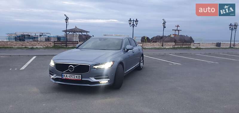 Седан Volvo S90 2018 в Измаиле