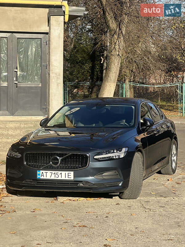 Volvo S90 2017