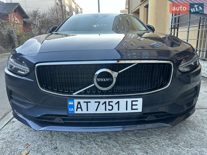 Седан Volvo S90 2017 в Івано-Франківську