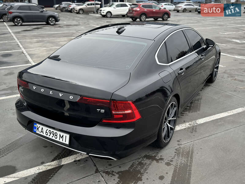 Седан Volvo S90 2018 в Киеве фото 12 Седан Volvo S90 2018 в Киеве