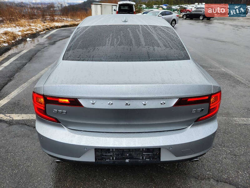 Седан Volvo S90 2017 в Киеве