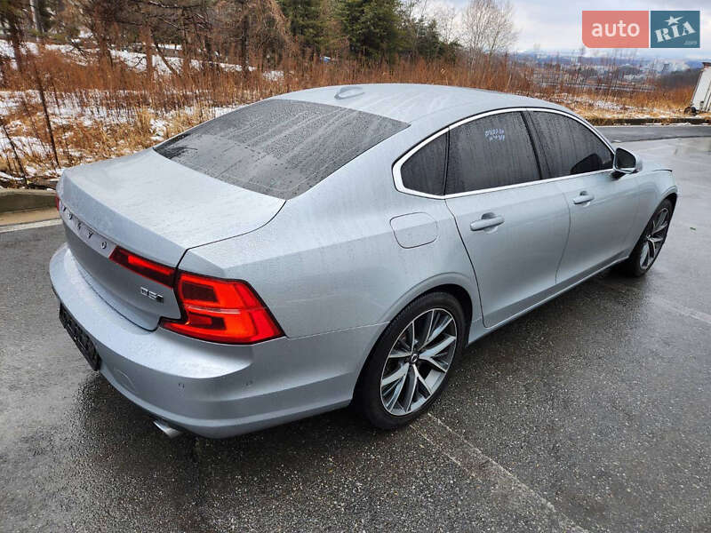 Седан Volvo S90 2017 в Киеве