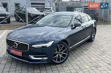 Седан Volvo S90 2017 в Бориславі