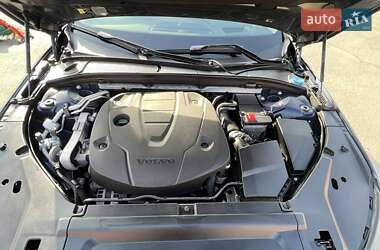 Седан Volvo S90 2017 в 