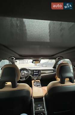 Седан Volvo S90 2017 в 