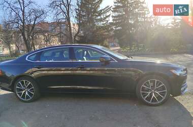 Седан Volvo S90 2017 в 