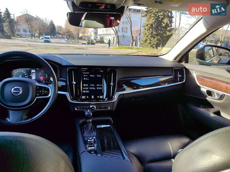 Седан Volvo S90 2017 в Киеве