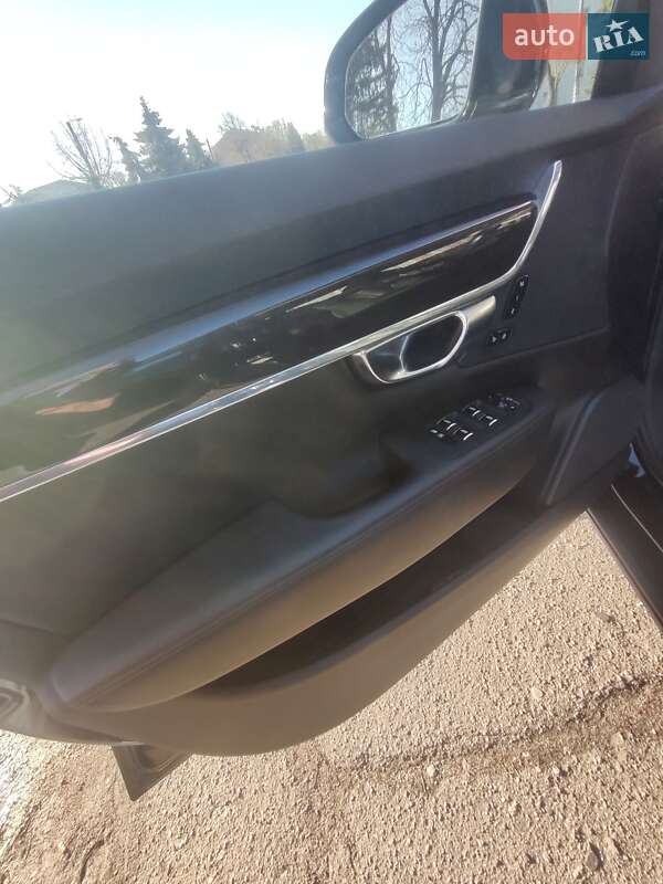 Седан Volvo S90 2017 в Киеве