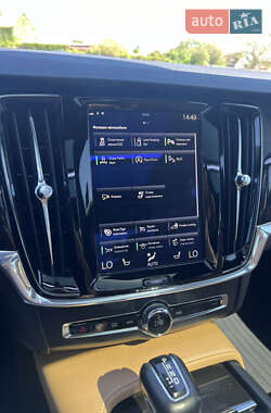 Седан Volvo S90 2017 в 