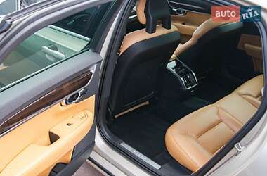 Седан Volvo S90 2017 в 
