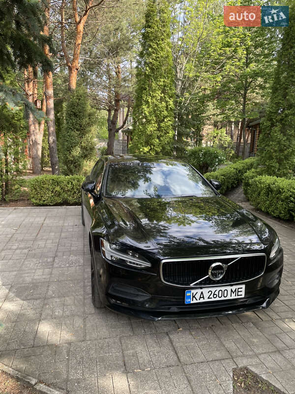 Седан Volvo S90 2017 в Киеве