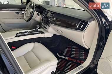 Седан Volvo S90 2017 в 