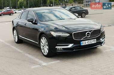 Седан Volvo S90 2016 в 