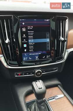 Седан Volvo S90 2016 в 