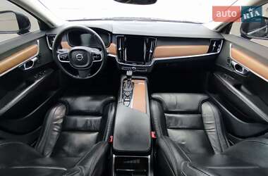Седан Volvo S90 2016 в 