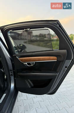 Седан Volvo S90 2017 в 