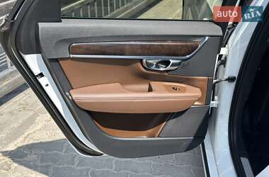 Седан Volvo S90 2017 в 