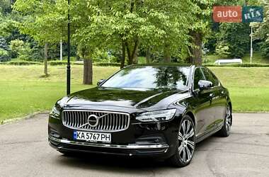 Седан Volvo S90 2022 в 