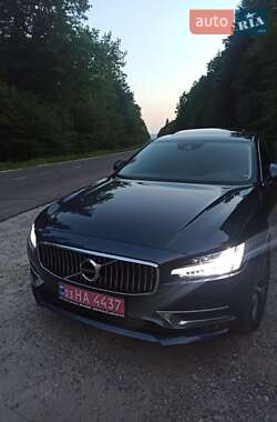 Седан Volvo S90 2017 в Бориславе