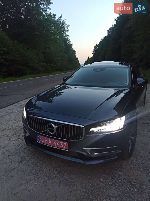 Седан Volvo S90 2017 в 