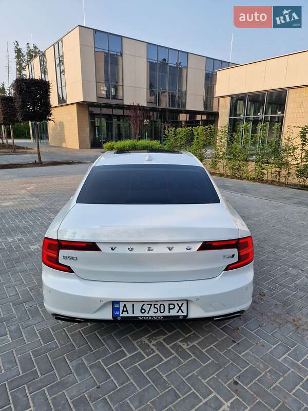 Седан Volvo S90 2017 в Киеве фото 10 Седан Volvo S90 2017 в Киеве