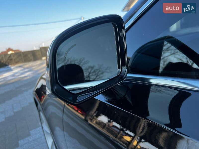 Седан Volvo S90 2018 в Киеве