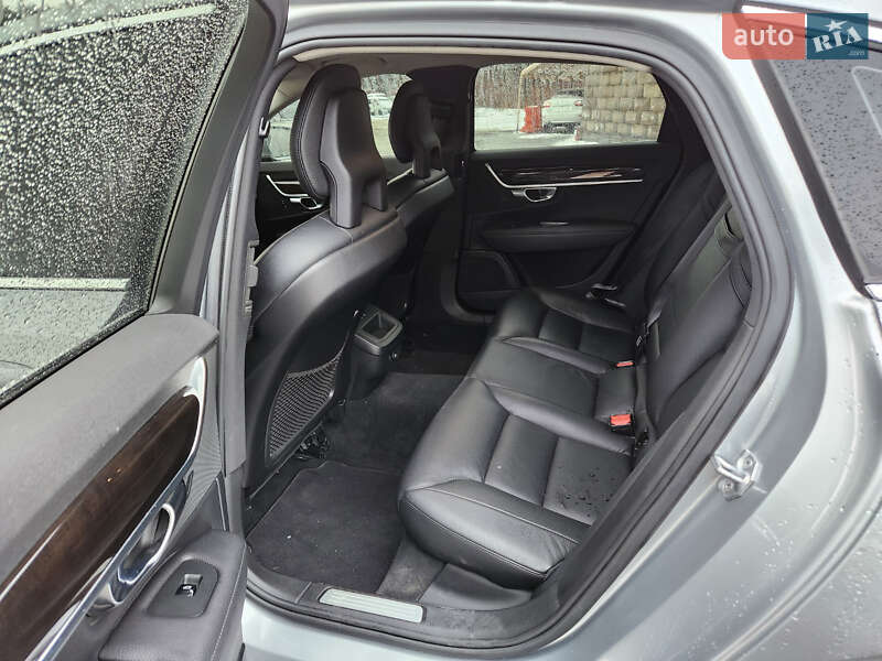 Седан Volvo S90 2017 в Киеве