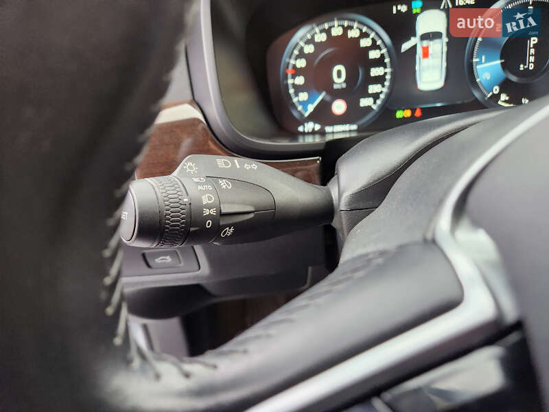 Седан Volvo S90 2017 в Киеве
