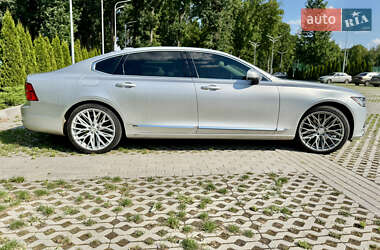 Седан Volvo S90 2017 в 
