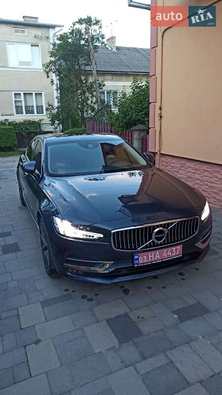 Седан Volvo S90 2017 в Трускавце