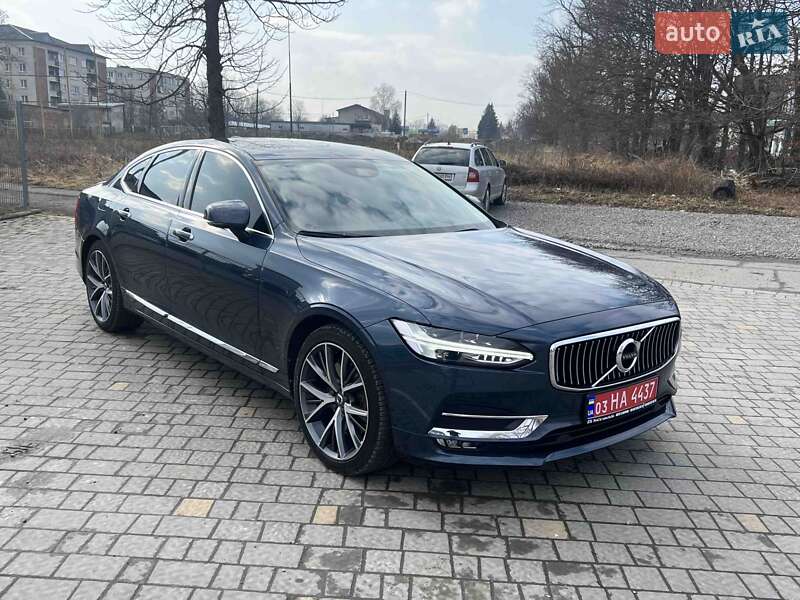 Volvo S90 2017