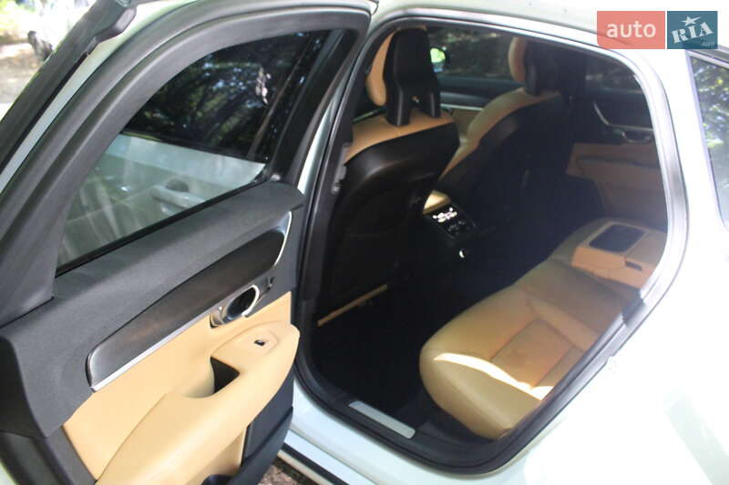 Седан Volvo S90 2016 в Хмельницком фото 43 Седан Volvo S90 2016 в Хмельницком