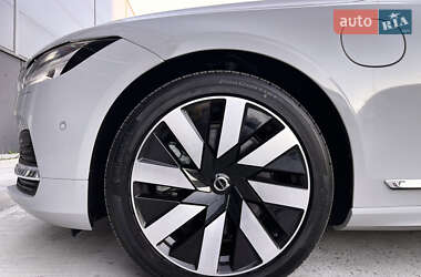 Седан Volvo S90 2024 в 