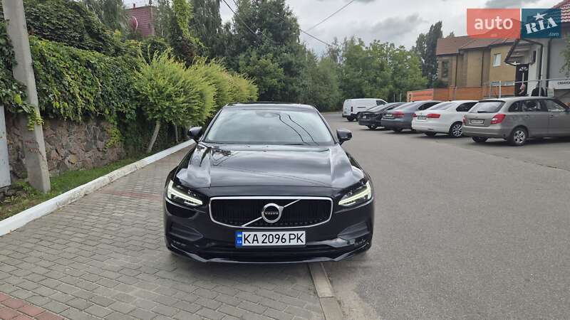 Седан Volvo S90 2017 в Киеве