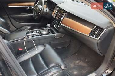 Седан Volvo S90 2016 в 