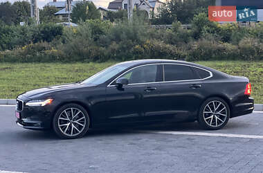 Седан Volvo S90 2016 в Львове