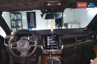 Седан Volvo S90 2017 в 