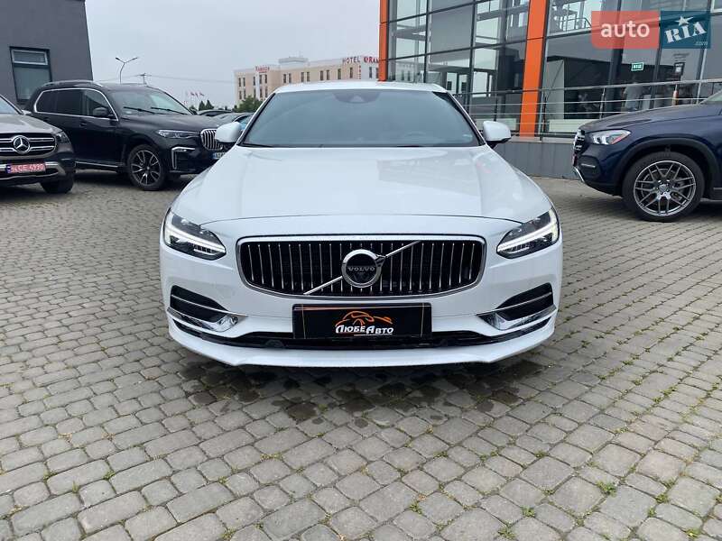Седан Volvo S90 2019 в Львове