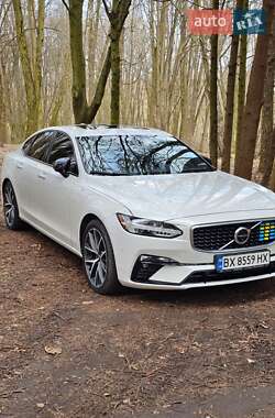 Седан Volvo S90 2016 в 
