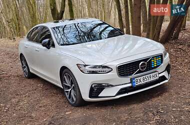 Седан Volvo S90 2016 в 