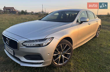 Седан Volvo S90 2017 в Хмельницком