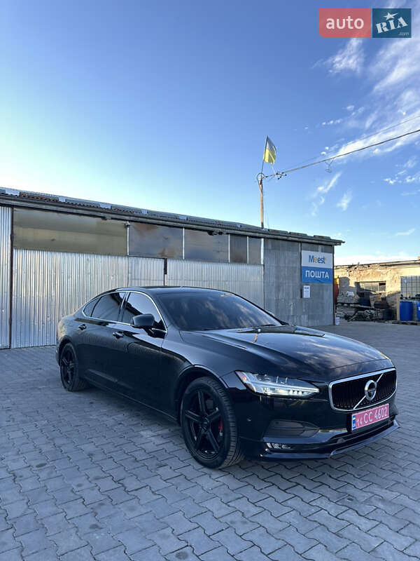 Седан Volvo S90 2017 в Жовкве