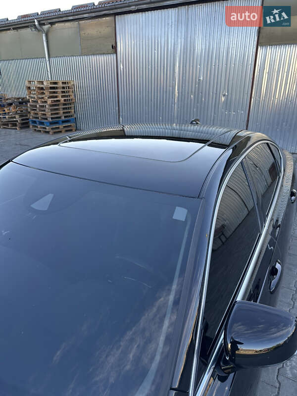 Седан Volvo S90 2017 в Жовкве